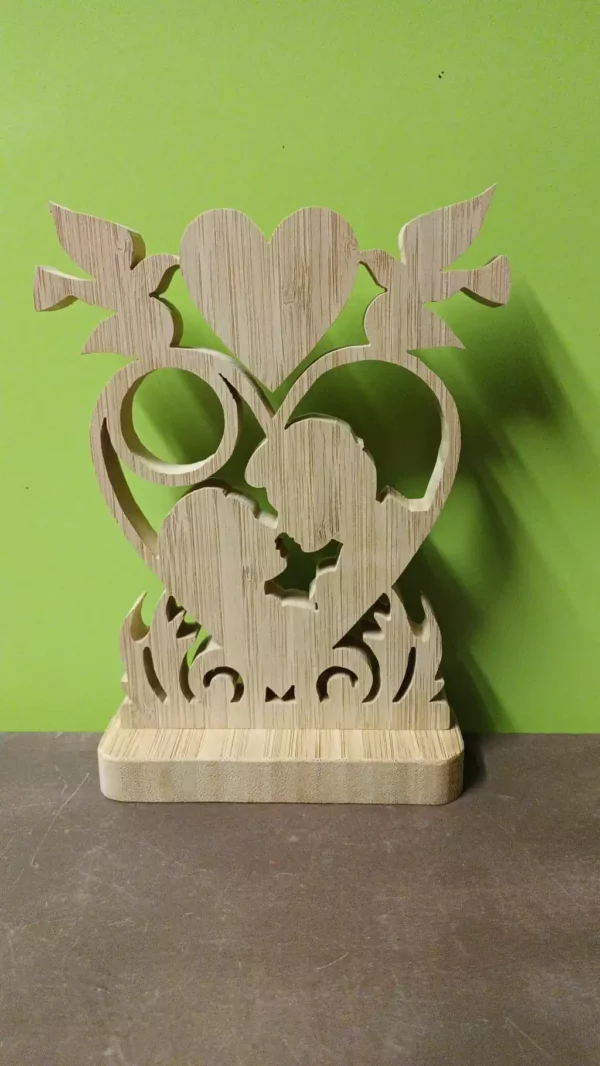 couple d'amoureux en bois