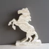 figurine cheval qui se cabre au laser ou en bois