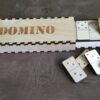 jeux de société dominos faits en bois