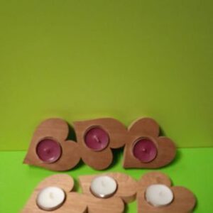 bougeoir saint Valentin. trois coeurs